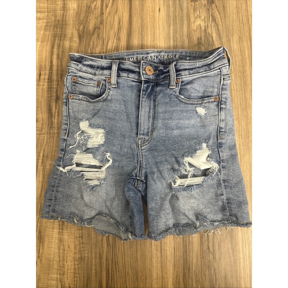 American Eagle Women's Shorts 4 Super Stretch‎ Light Wash Blue Ripped